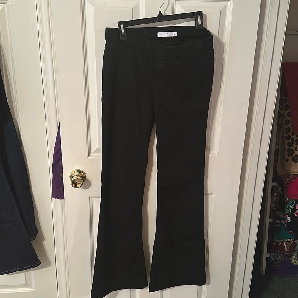 Cello Pull On Black Jeans Size XL
